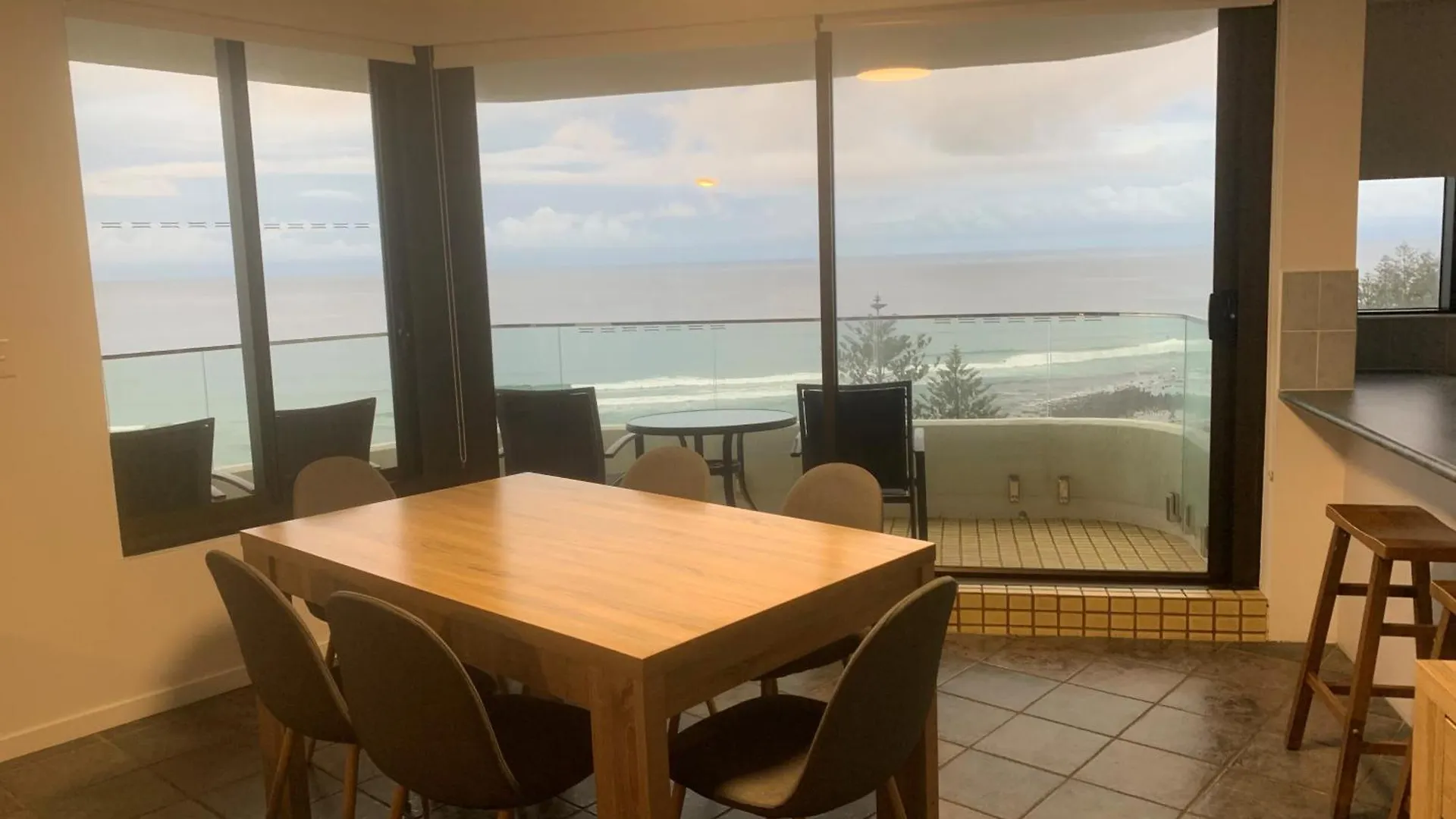 La Pacifique Apartments Gold Coast Australia