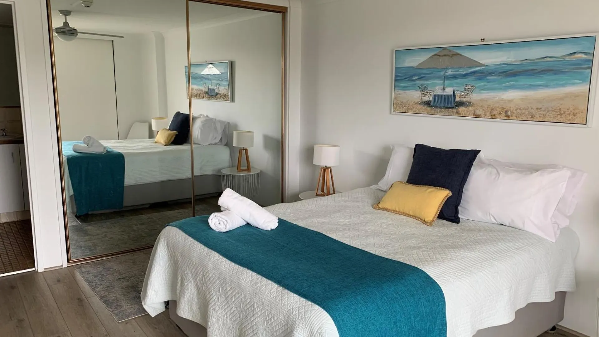 La Pacifique Apartments Gold Coast 0*,  Australia